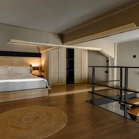 Chrysma Urban Living 公寓 *