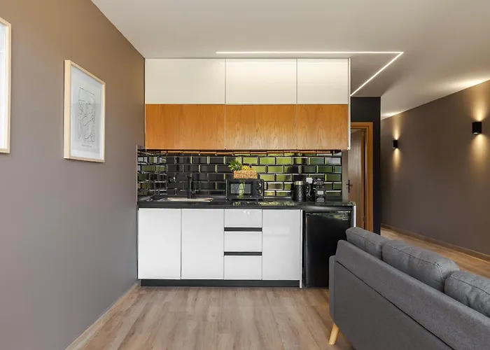 Chrysma Urban Living Rhodes City