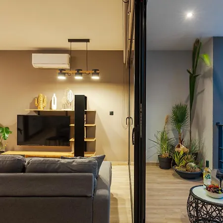 Chrysma Urban Living Apartman Rhodes City