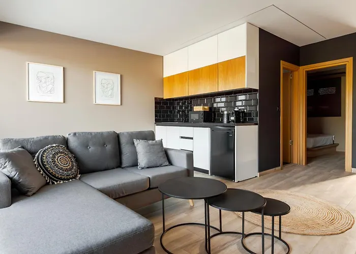 Chrysma Urban Living 아파트